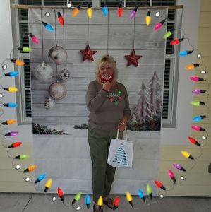 Meet your Posher, Dawn